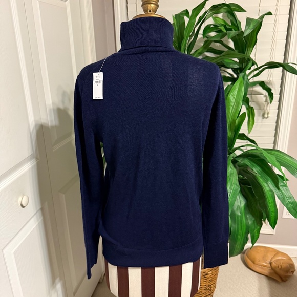 NWT Gap 100% Merino Wool Turtleneck Sweater Navy Blue S Minimalist Classic - Picture 2 of 11